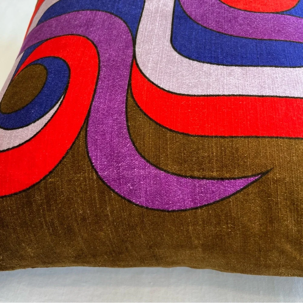 Jonathan Adler 💙 NIB “Sold Out”  Madrid Supergraphic Pillow - Picture 5 of 12